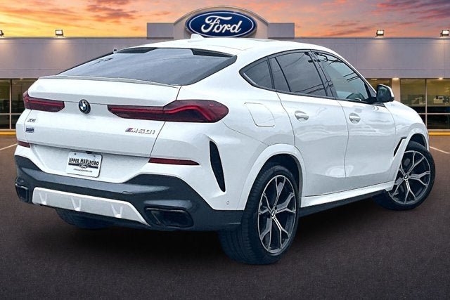 2023 BMW X6 M50i