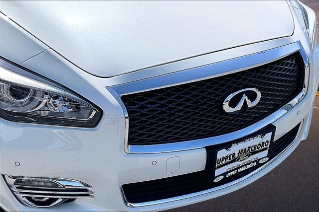 2019 INFINITI Q70 3.7 LUXE