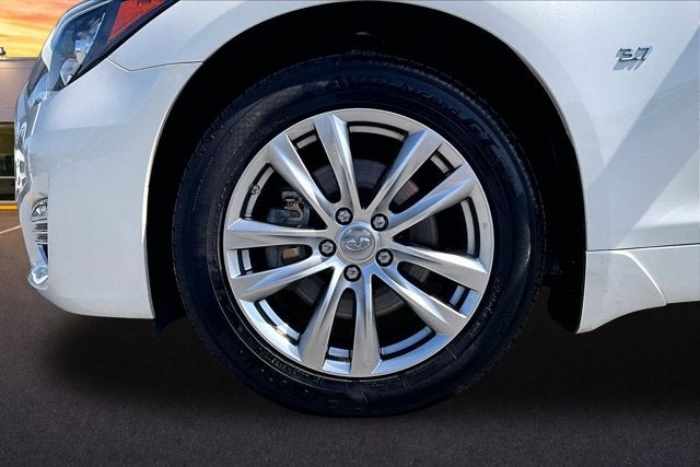 2019 INFINITI Q70 3.7 LUXE