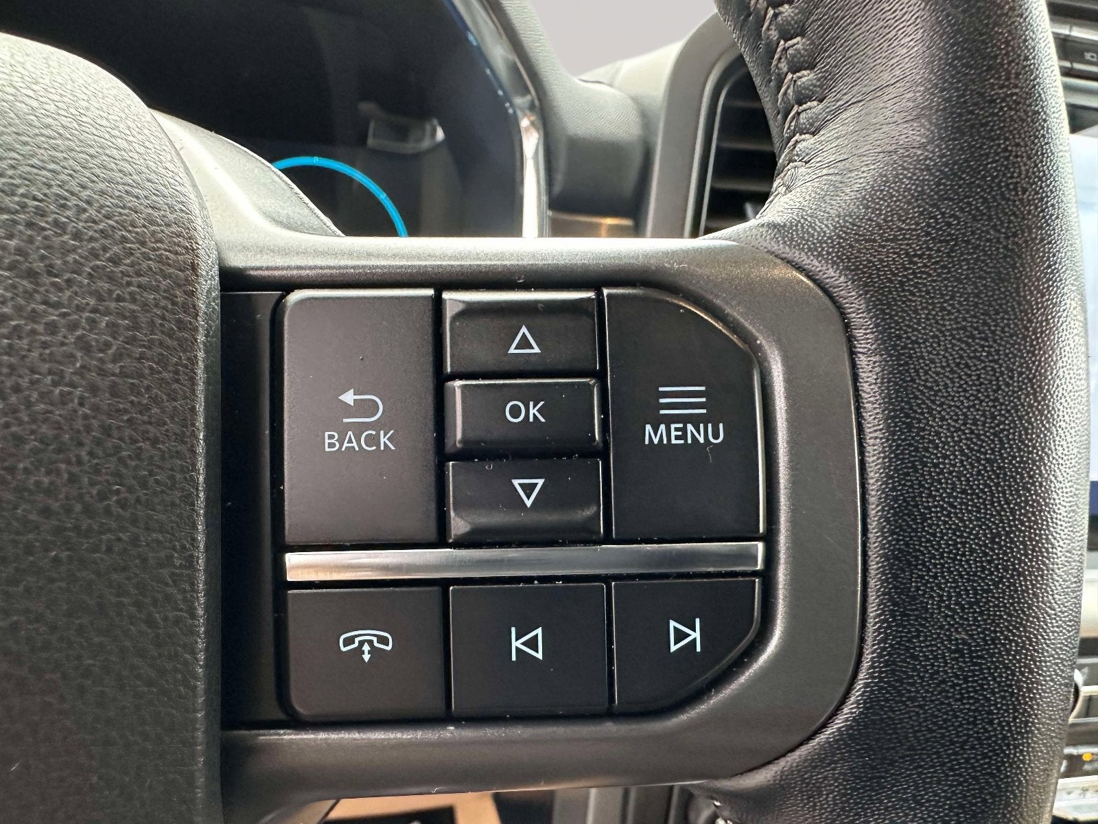 2022 Ford F-150 Base