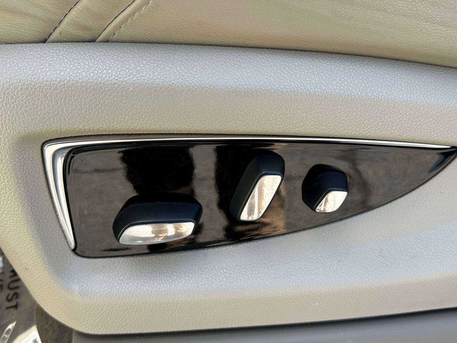 2020 Cadillac Escalade ESV Premium Luxury