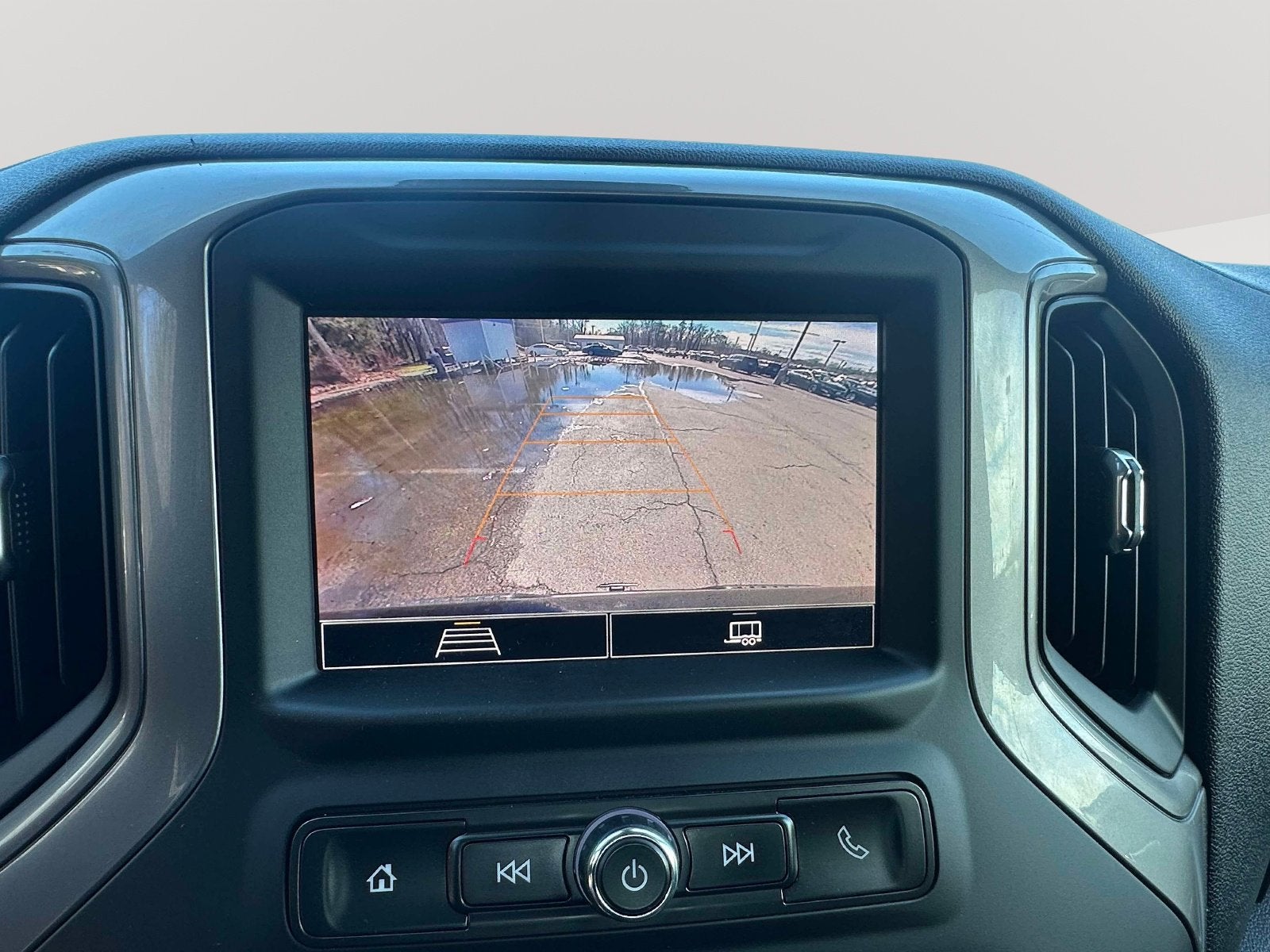 2022 Chevrolet Silverado 1500 Custom Trail Boss