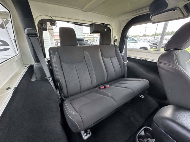 2015 Jeep Wrangler Sahara