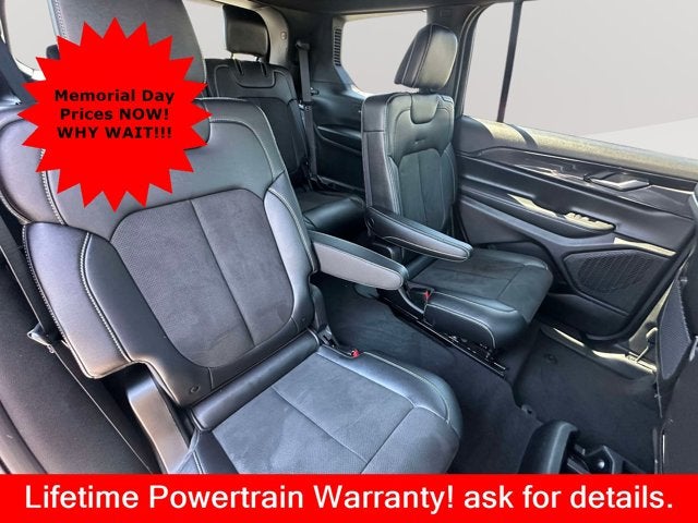 2023 Jeep Grand Cherokee L Altitude 4x4