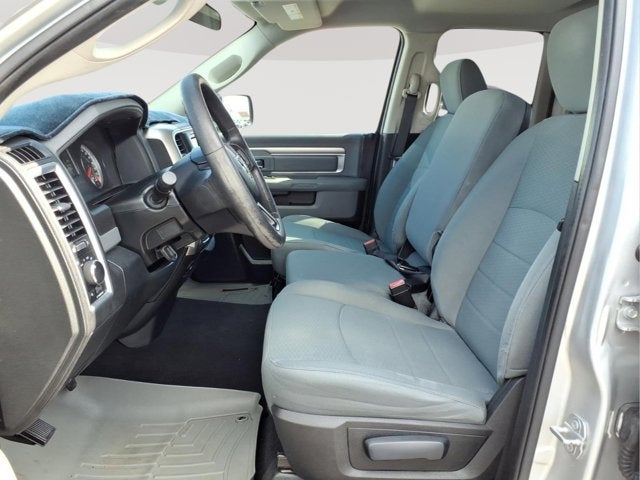 2017 RAM 1500 SLT Quad Cab 4x4 6'4' Box