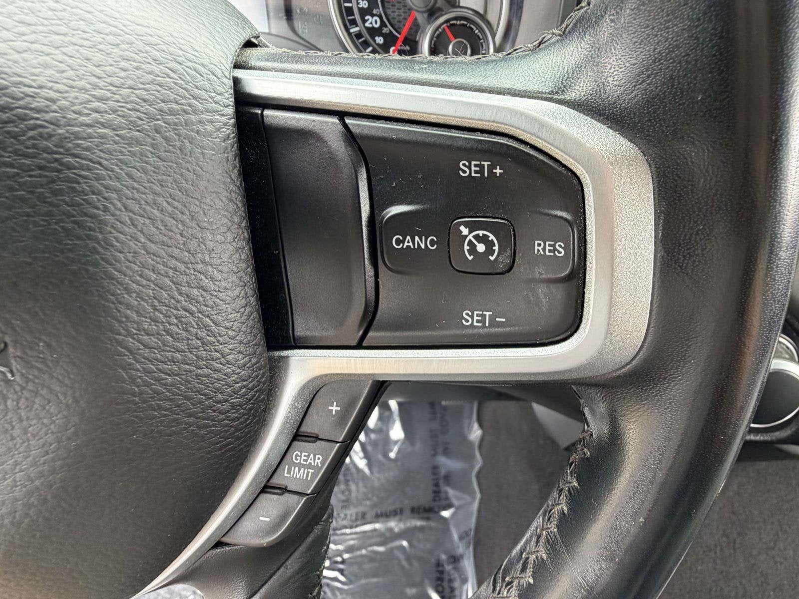 2019 RAM 1500 Big Horn/Lone Star Crew Cab 4x4 5'7' Box