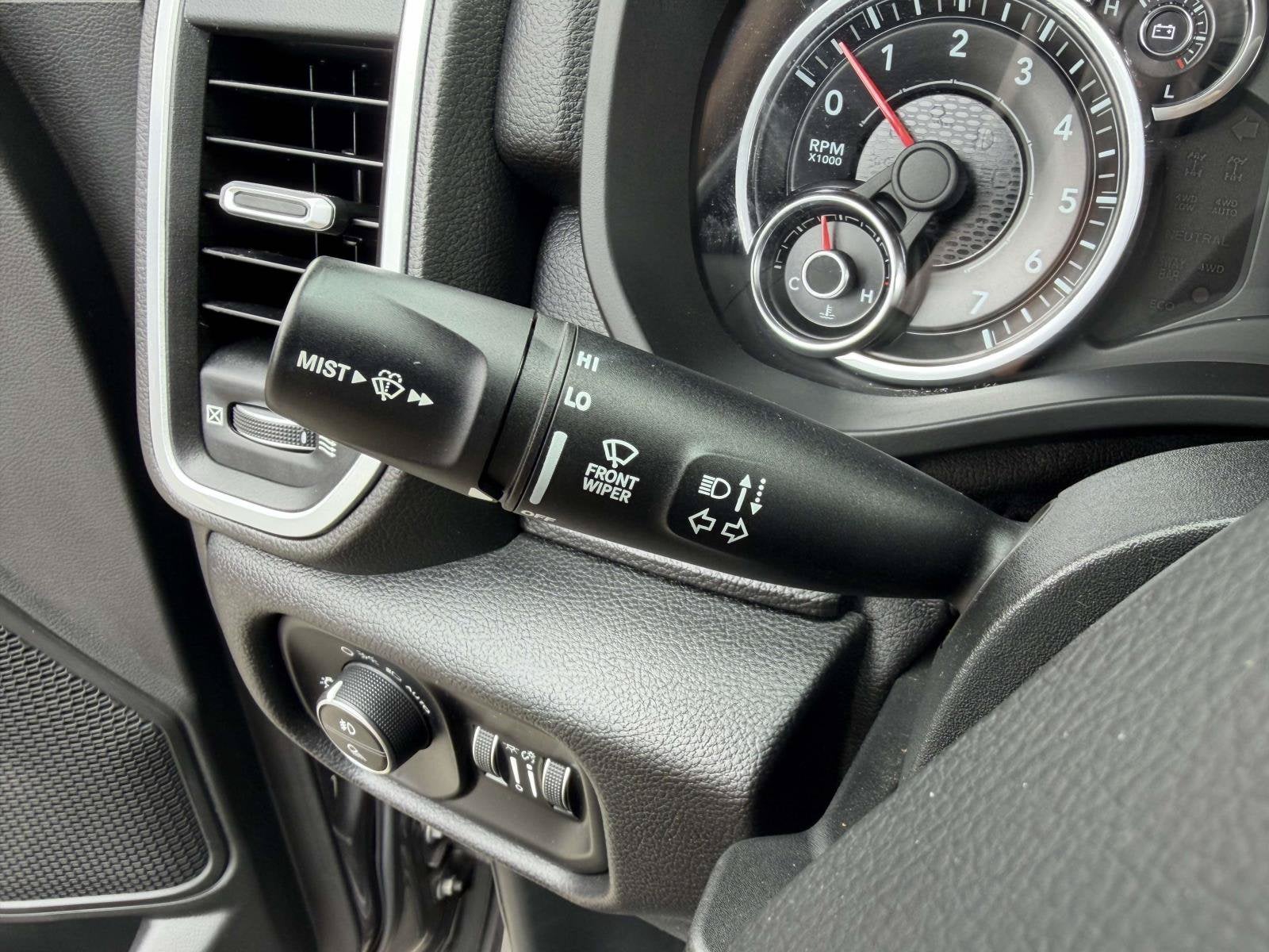 2019 RAM 1500 Big Horn/Lone Star Crew Cab 4x4 5'7' Box