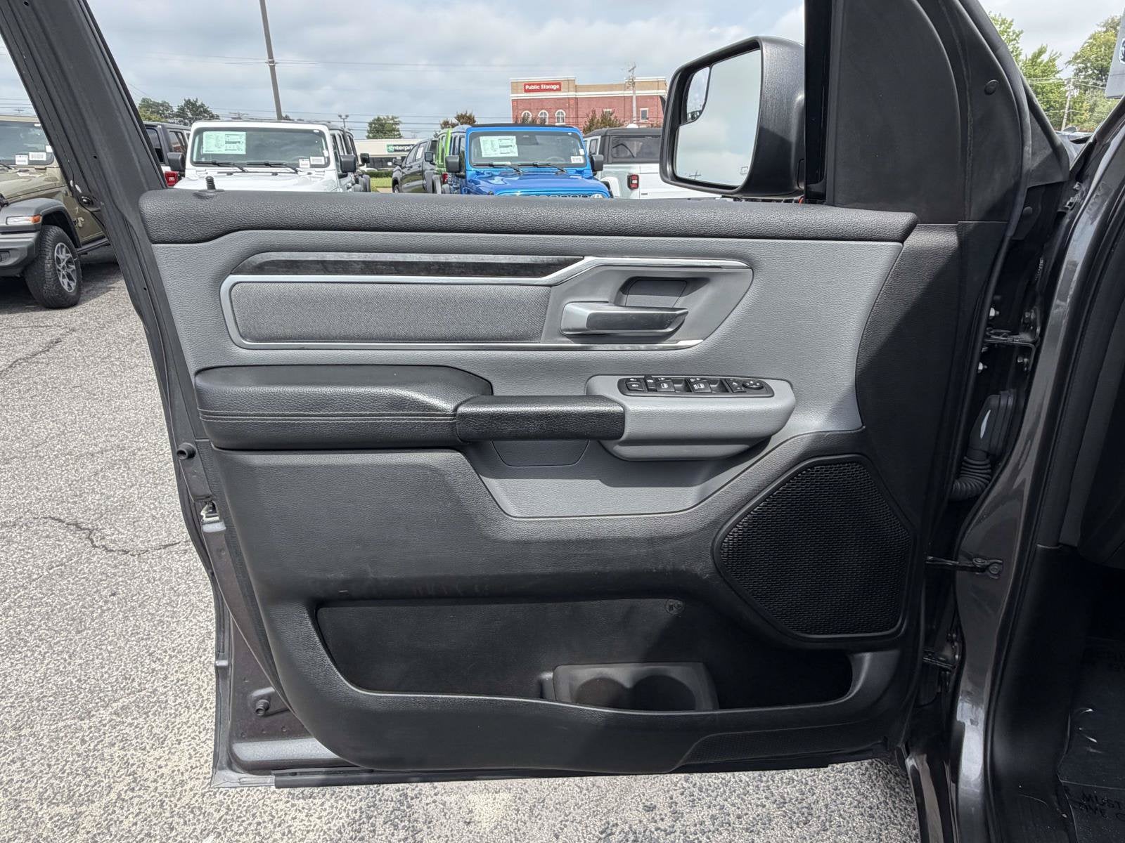 2019 RAM 1500 Big Horn/Lone Star Crew Cab 4x4 5'7' Box