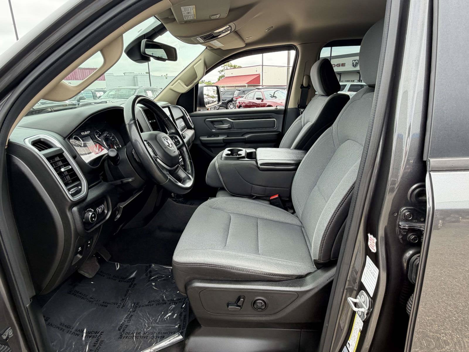 2019 RAM 1500 Big Horn/Lone Star Crew Cab 4x4 5'7' Box