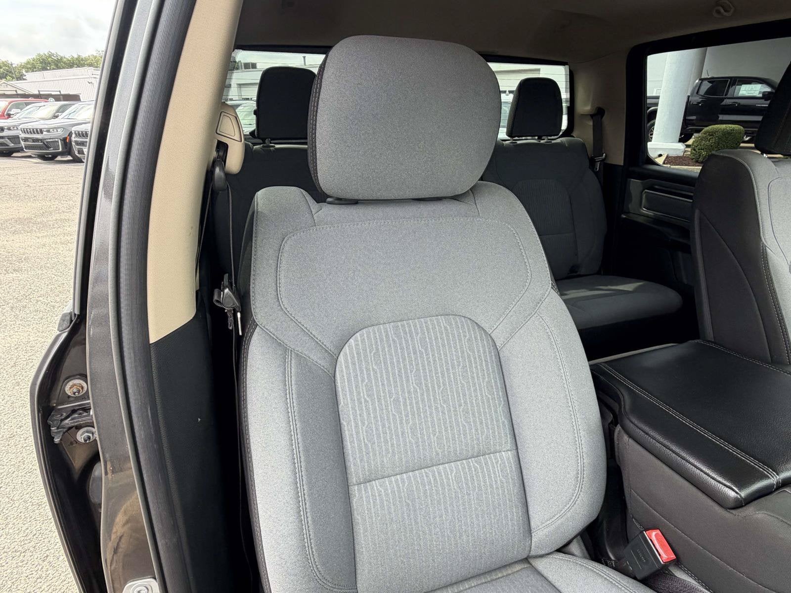 2019 RAM 1500 Big Horn/Lone Star Crew Cab 4x4 5'7' Box