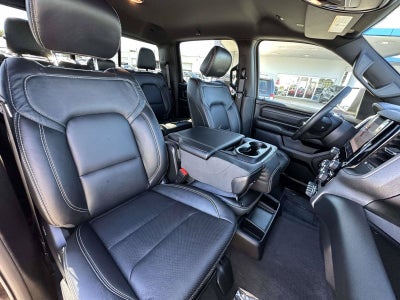 2026 RAM 1500 Warlock Crew Cab 4x4 5'7' Box