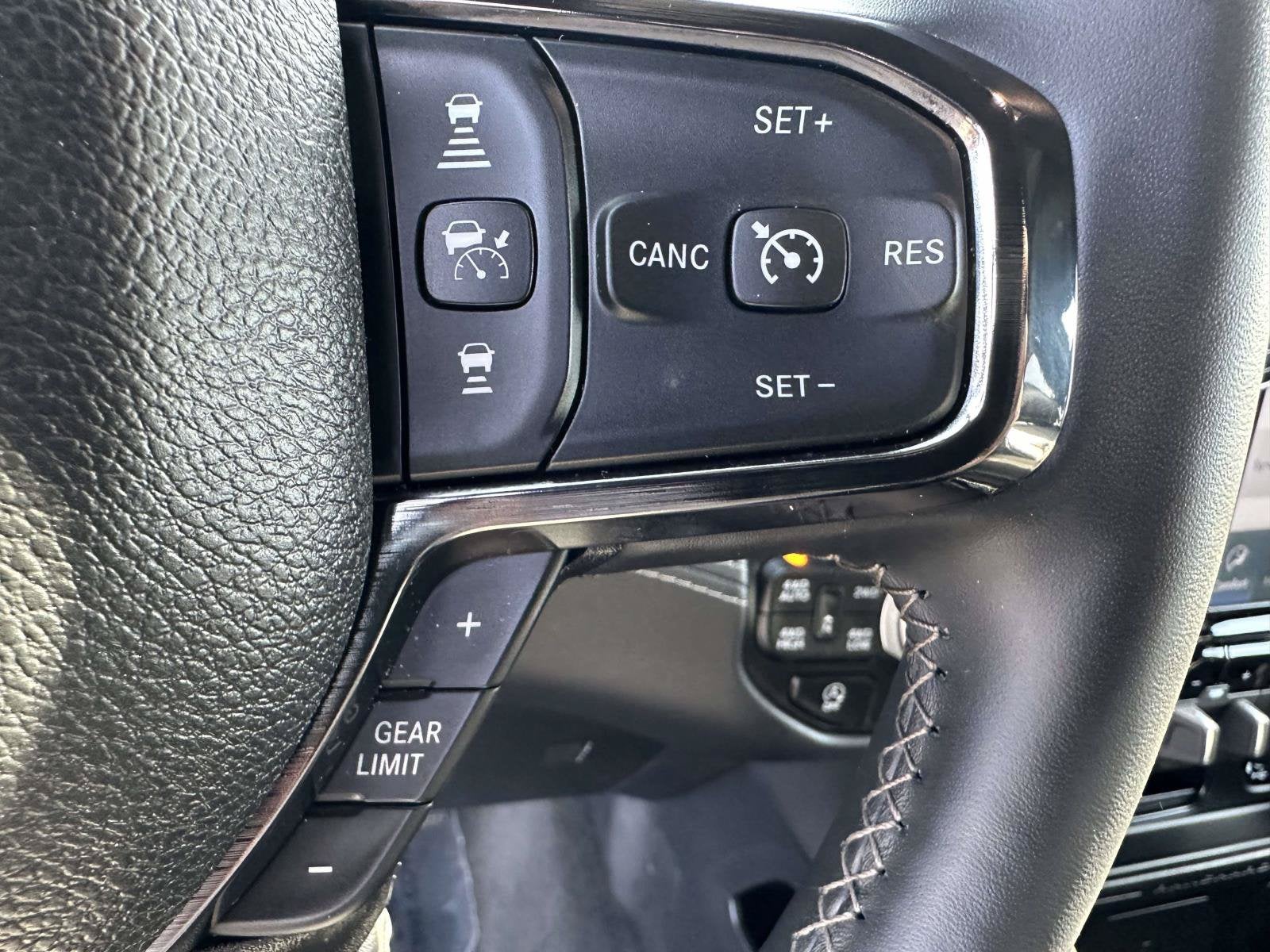 2024 RAM 1500 Limited Crew Cab 4x4 5'7' Box