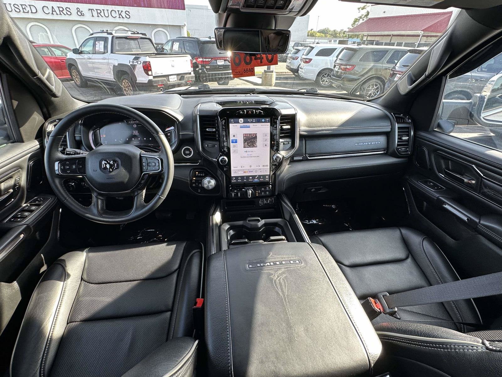 2024 RAM 1500 Limited Crew Cab 4x4 5'7' Box