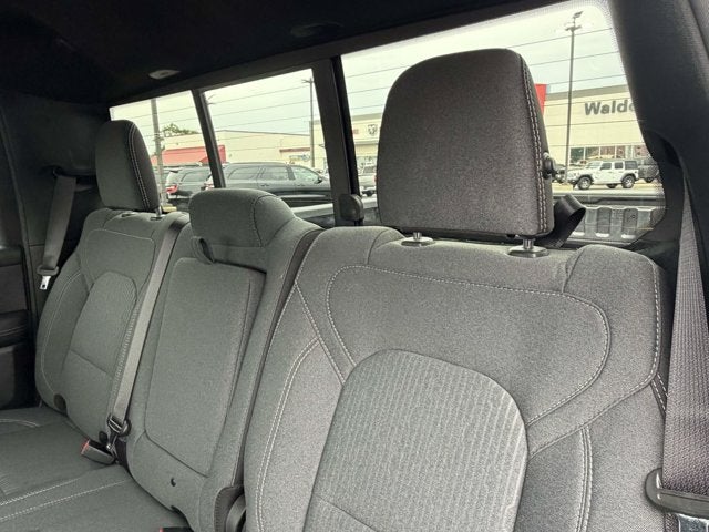 2023 RAM 1500 Big Horn Crew Cab 4x4 6'4' Box