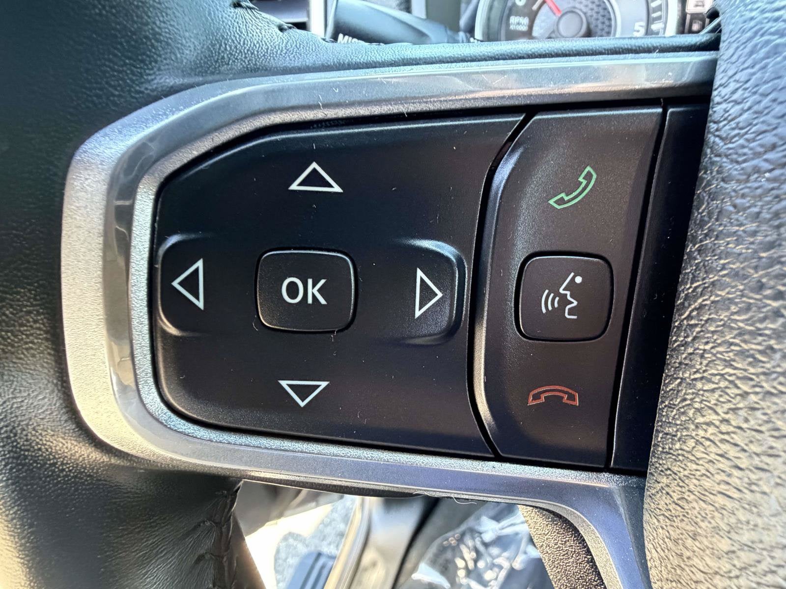 2023 RAM 1500 Laramie Crew Cab 4x4 6'4' Box