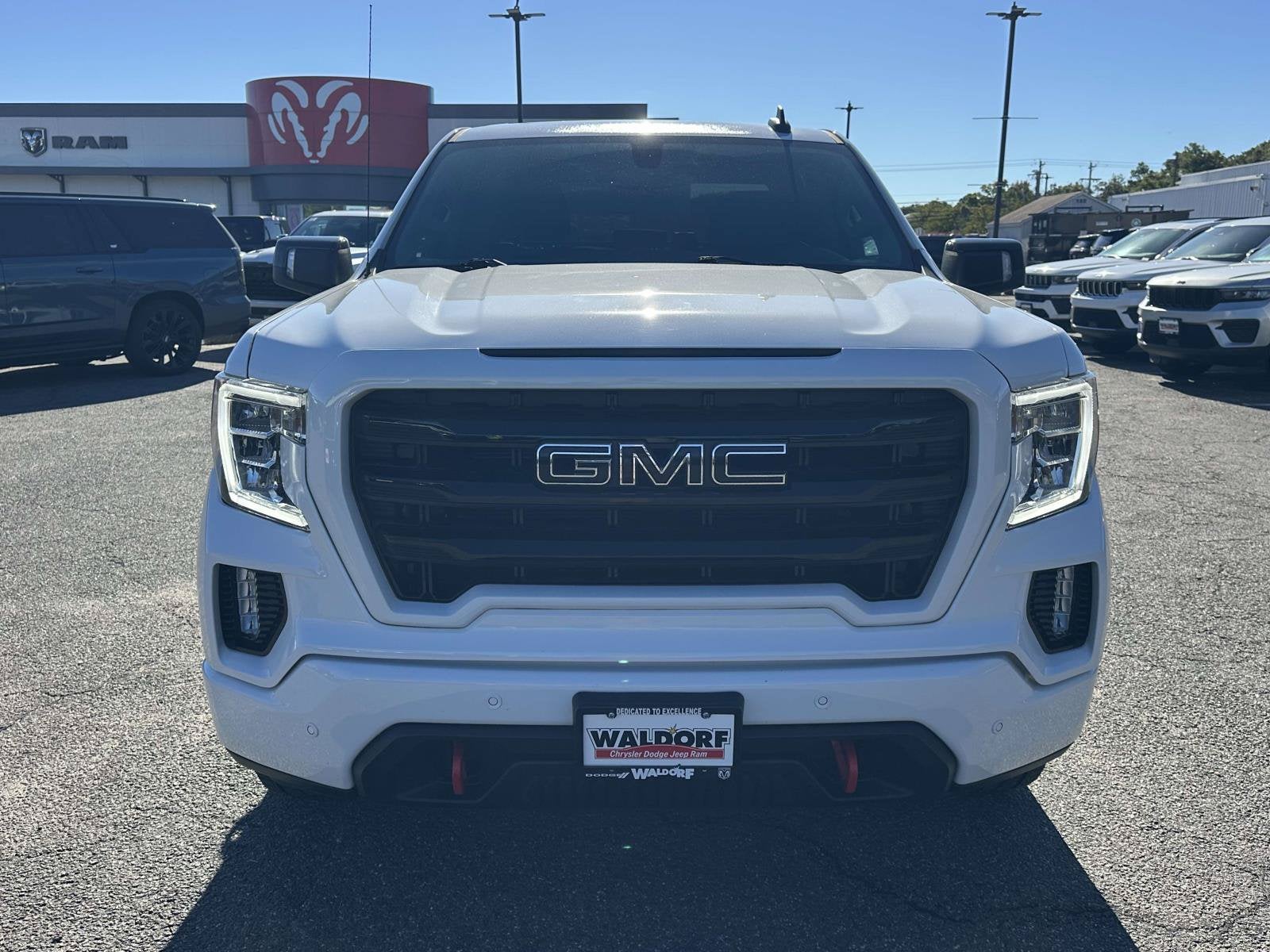 2021 GMC Sierra 1500 4WD Crew Cab Standard Box Elevation