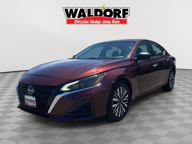 2024 Nissan Altima SV FWD