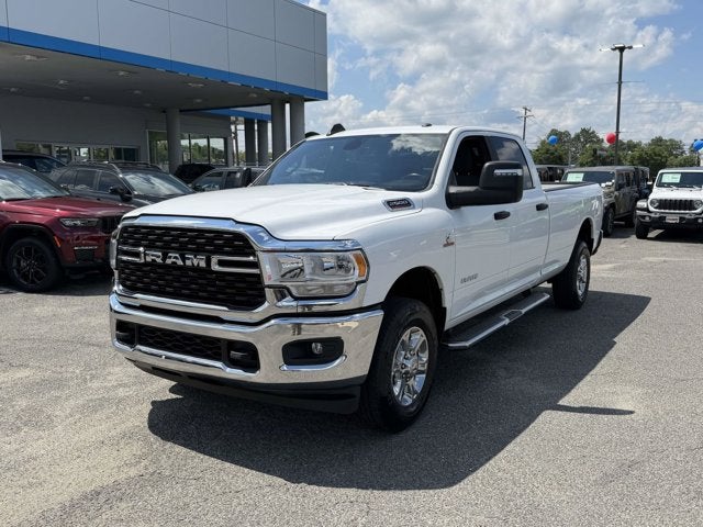 2024 RAM 2500 Big Horn Crew Cab 4x4 8' Box