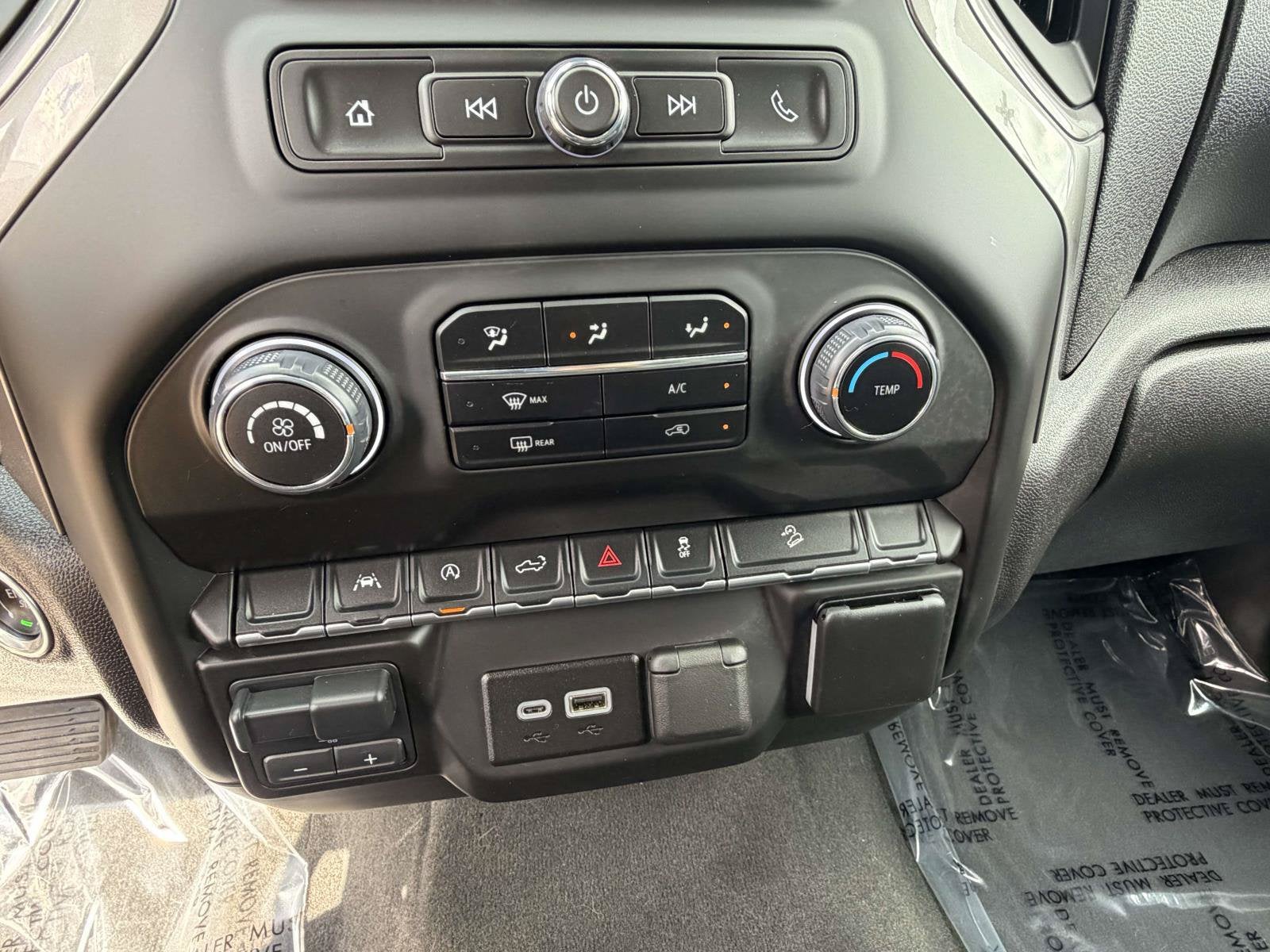 2024 Chevrolet Silverado 1500 4WD Crew Cab Short Bed Custom Trail Boss