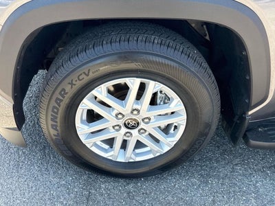 2024 Toyota Sequoia SR5