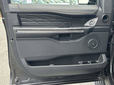 2023 Ford Expedition Platinum
