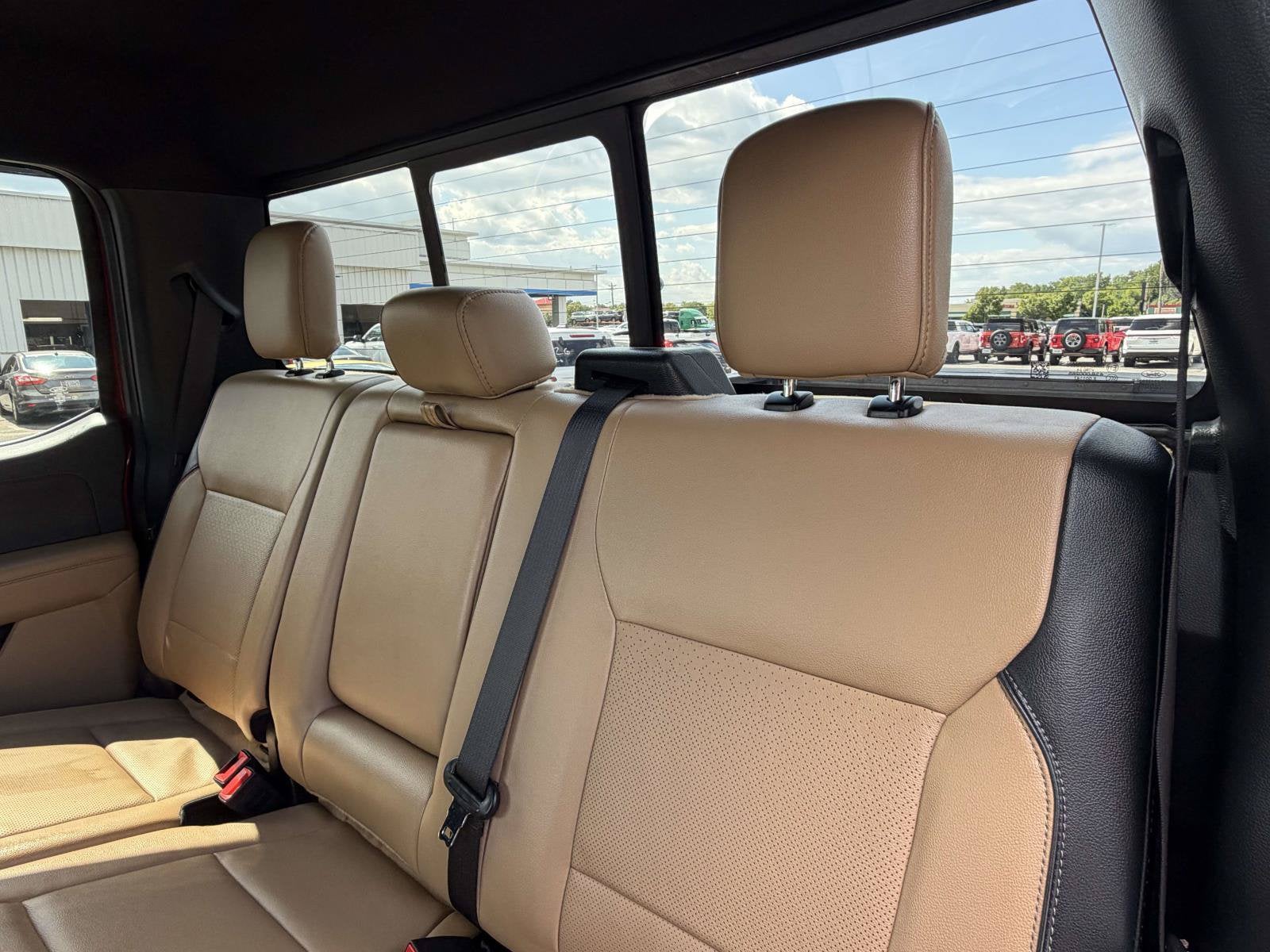 2023 Ford Super Duty F-250 SRW LARIAT
