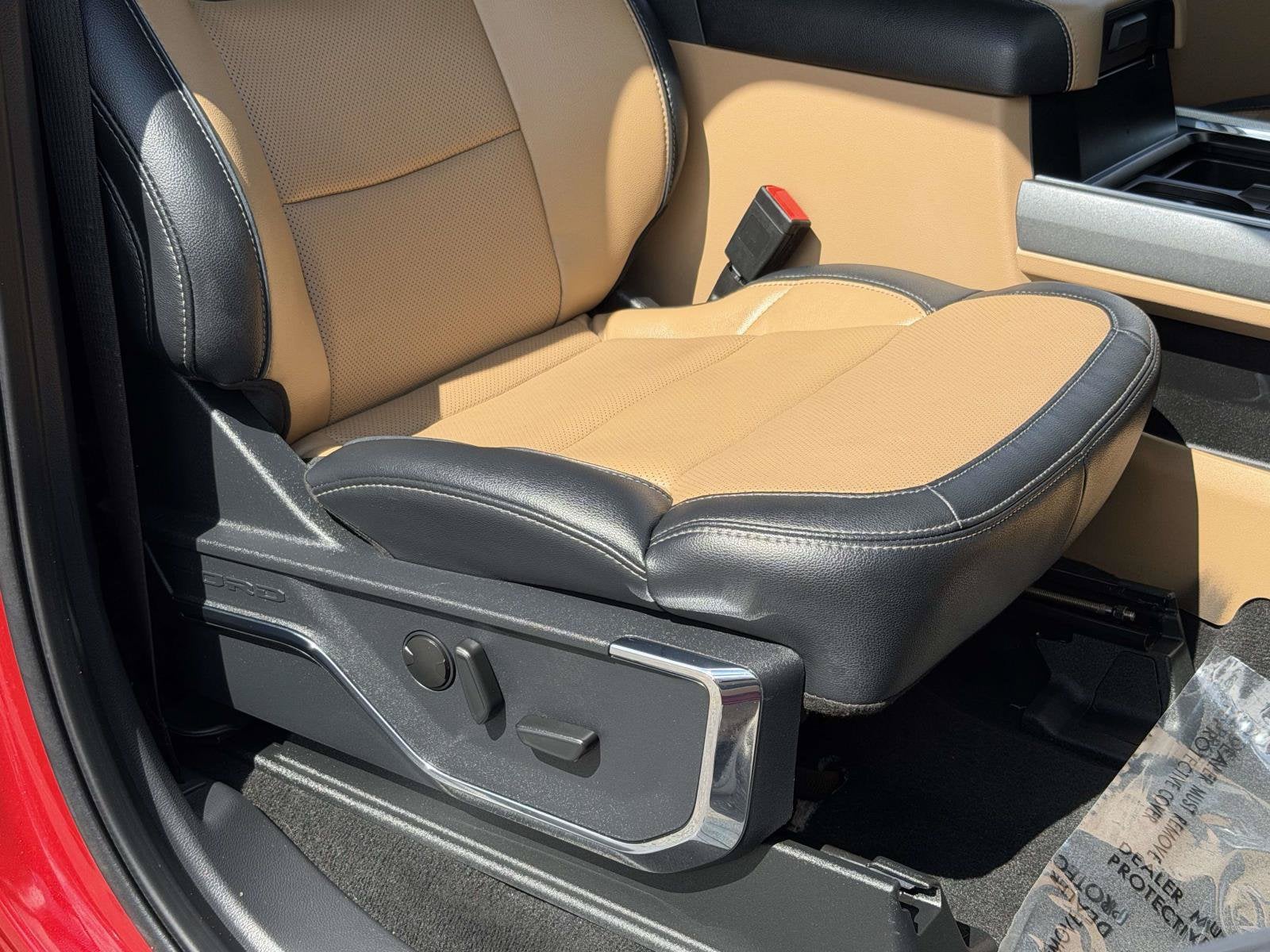 2023 Ford Super Duty F-250 SRW LARIAT