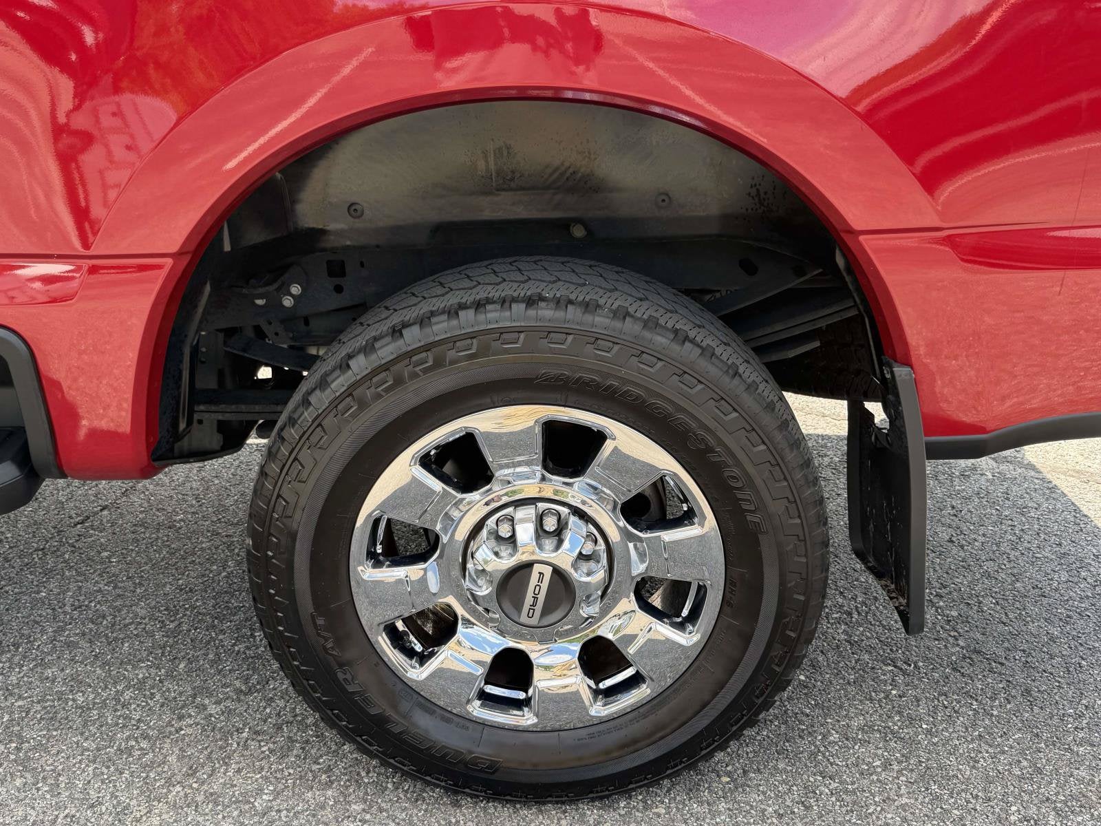 2023 Ford Super Duty F-250 SRW LARIAT