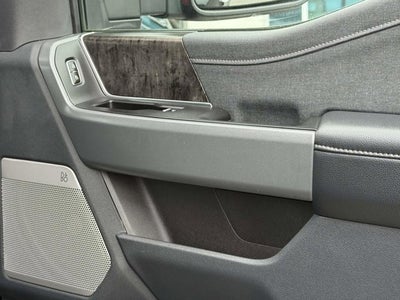 2023 Ford Super Duty F-350 DRW LARIAT