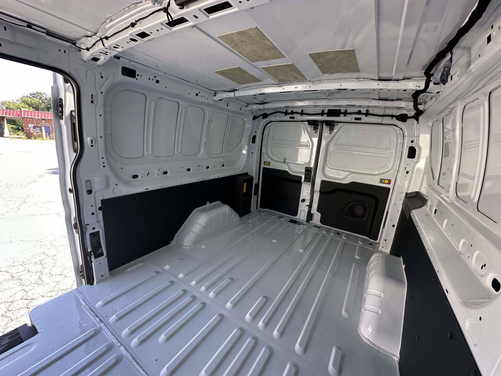 2023 Ford E-Transit Cargo Van T-3