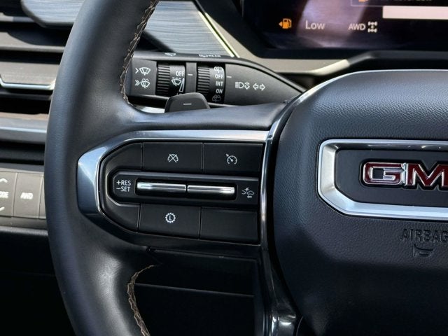 2024 GMC Acadia AWD AT4