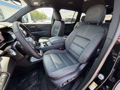 2024 GMC Acadia AWD AT4