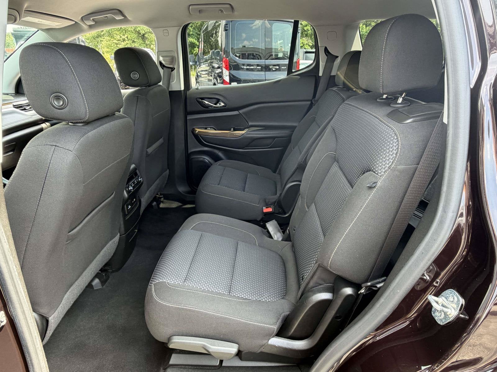 2020 GMC Acadia SLE