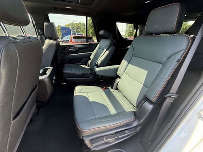 2025 GMC Yukon AT4