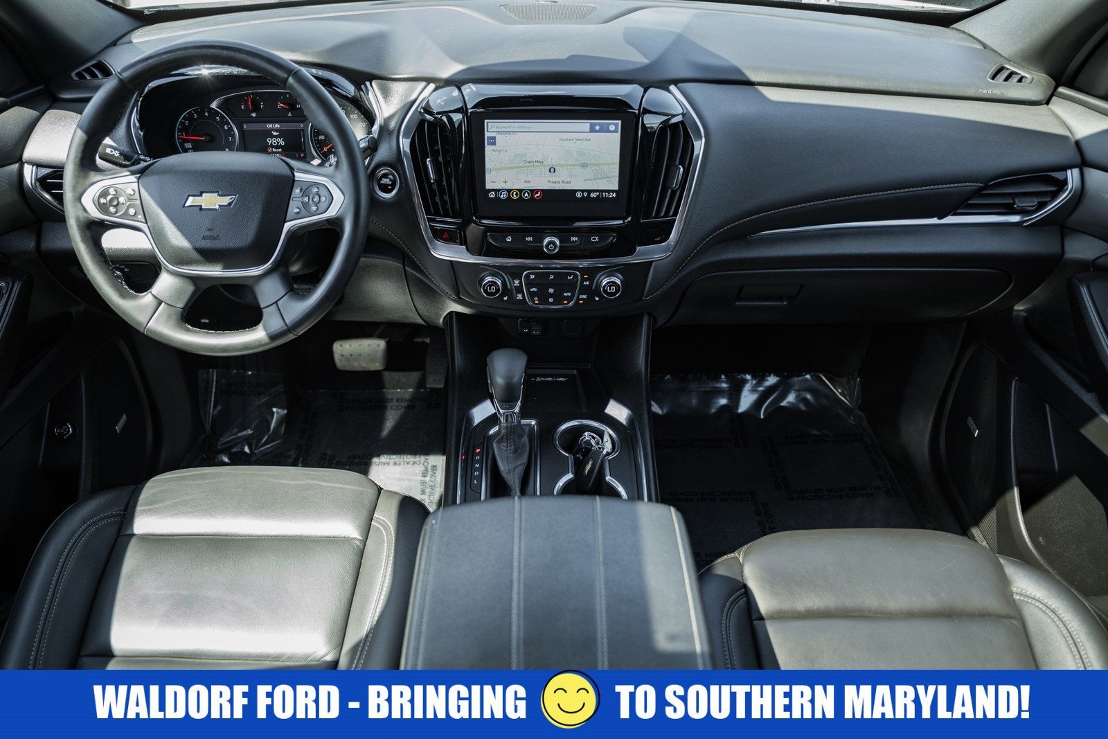 2023 Chevrolet Traverse LT Leather