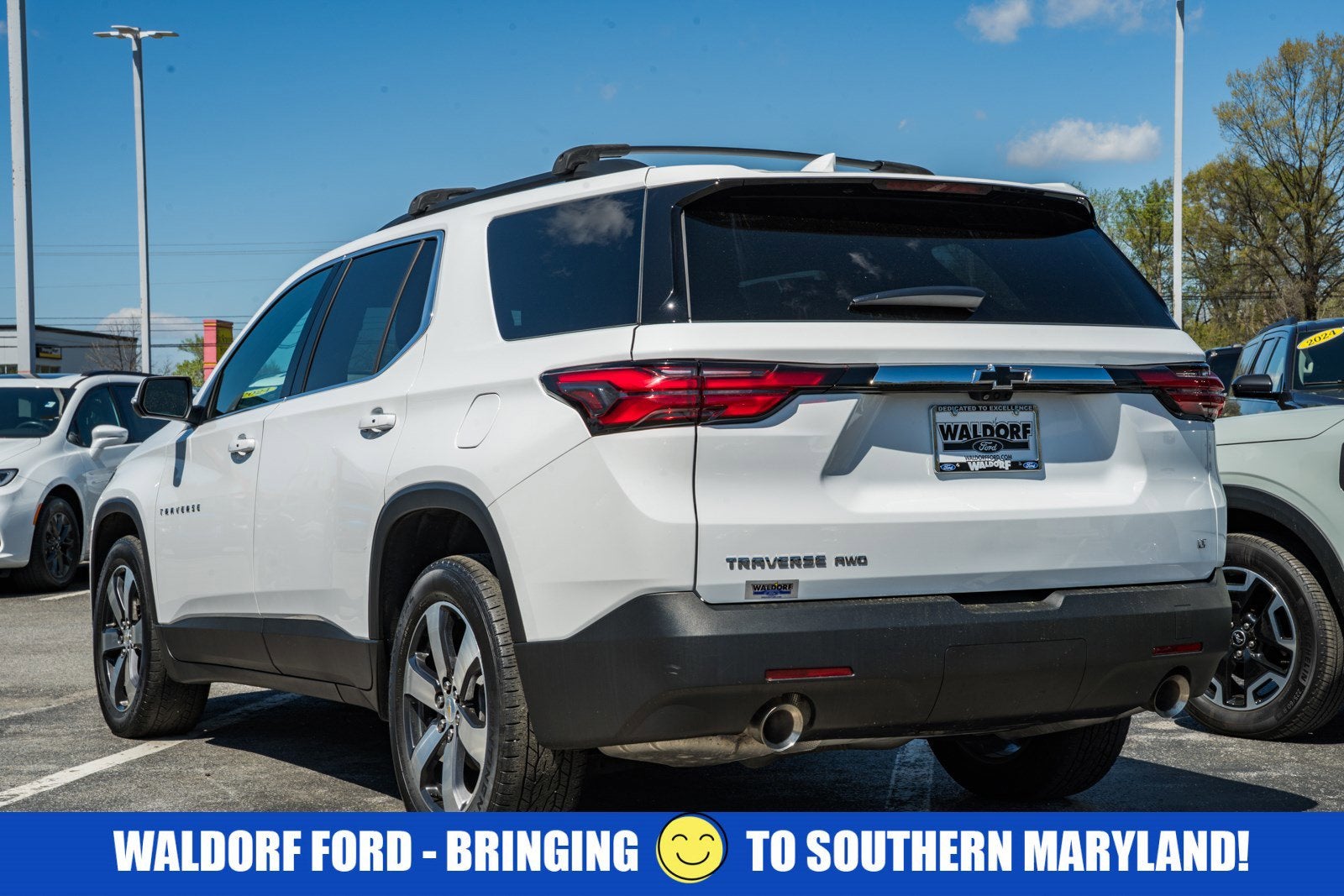 2023 Chevrolet Traverse LT Leather