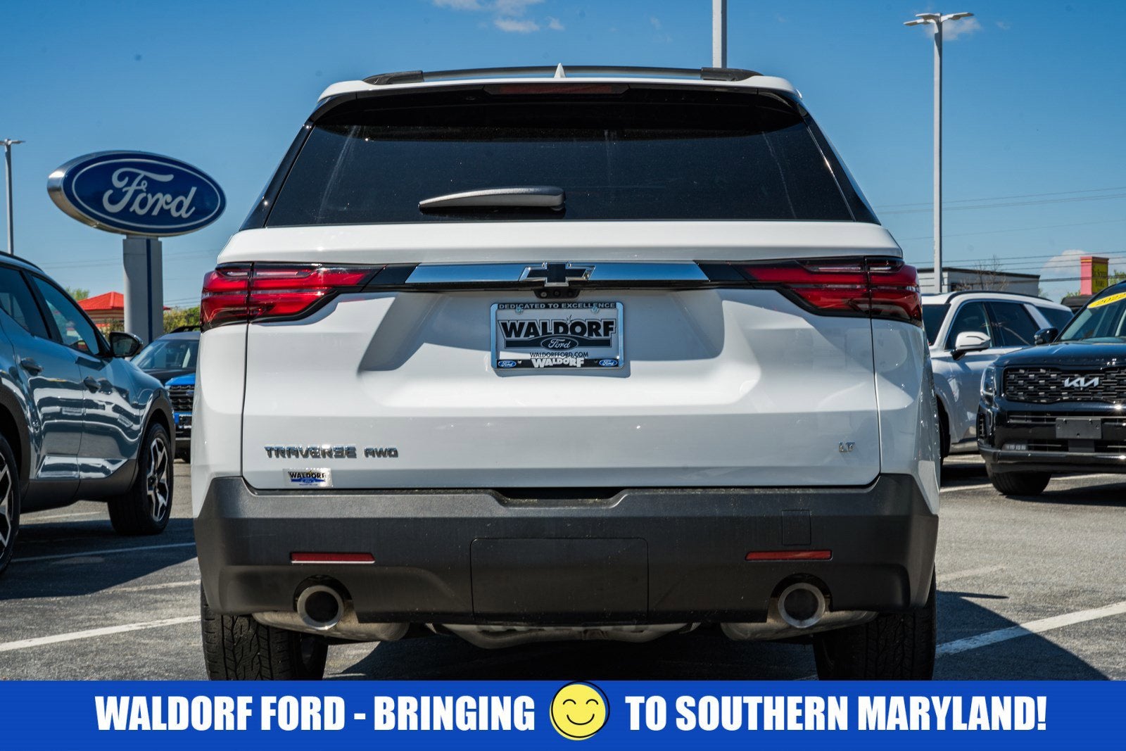 2023 Chevrolet Traverse LT Leather