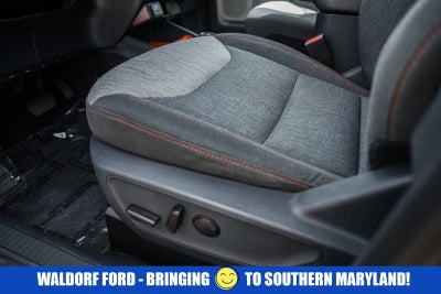 2023 Ford Maverick Base