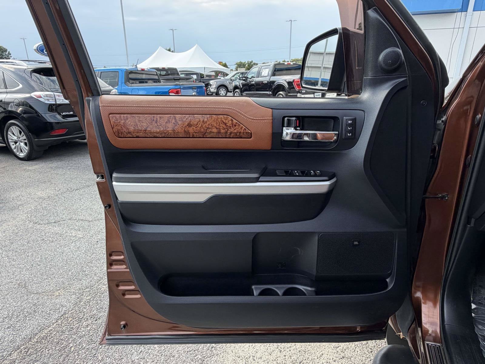 2014 Toyota Tundra 4WD Truck Base