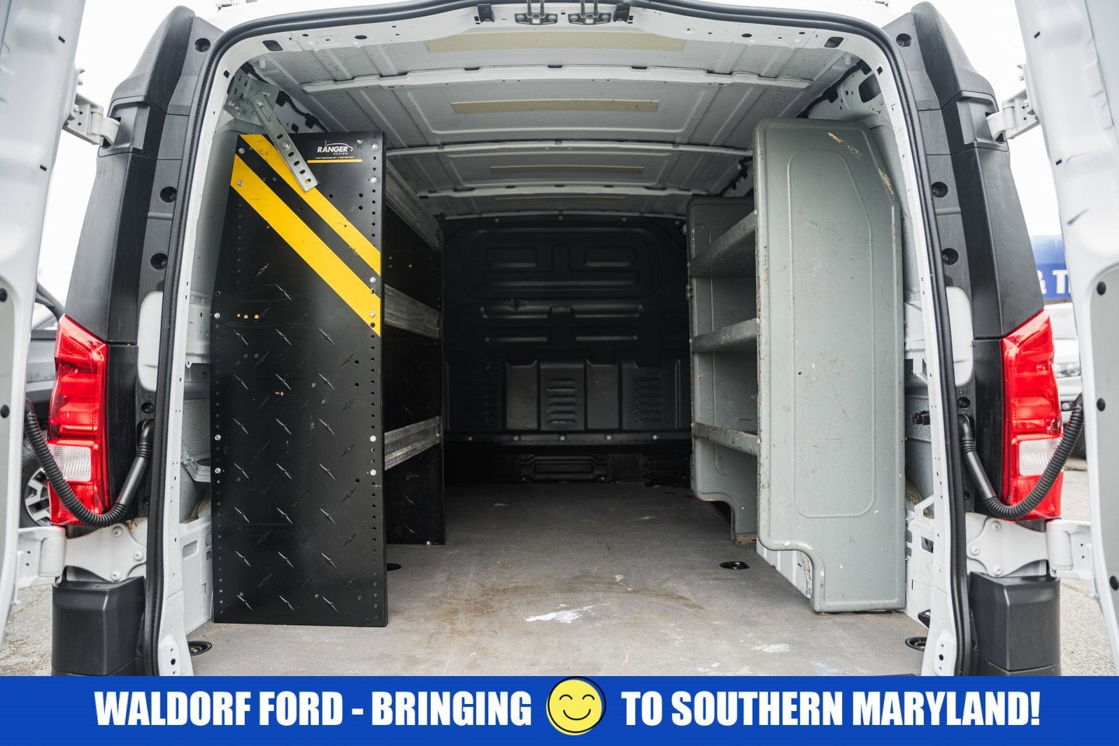 2022 Mercedes-Benz Metris Cargo Van Standard Roof 126" Wheelbase