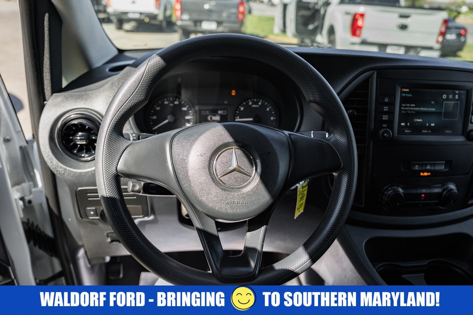 2022 Mercedes-Benz Metris Cargo Van Standard Roof 126" Wheelbase