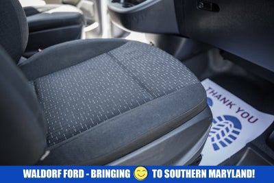 2022 Mercedes-Benz Metris Cargo Van Standard Roof 126" Wheelbase