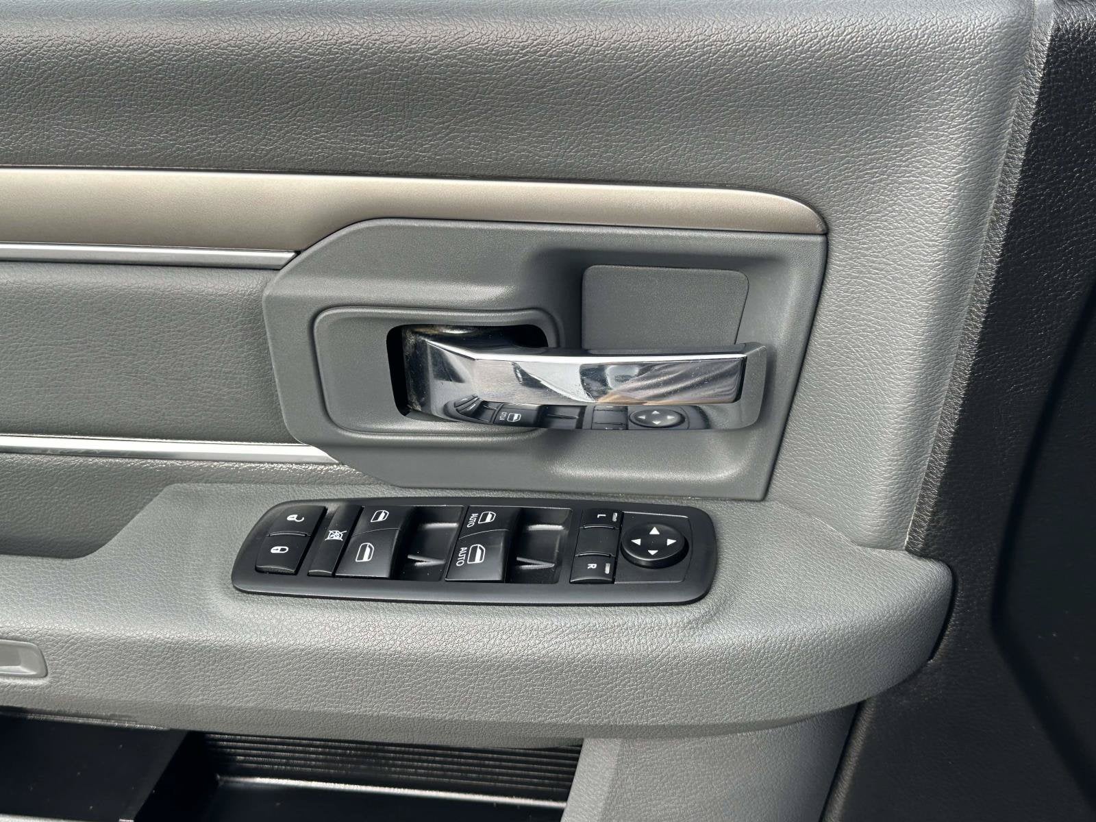 2019 RAM 1500 Classic SLT