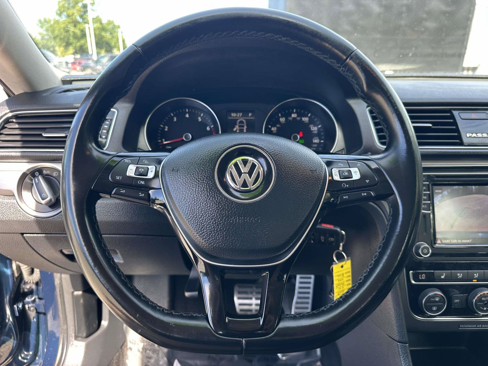 2018 Volkswagen Passat Base