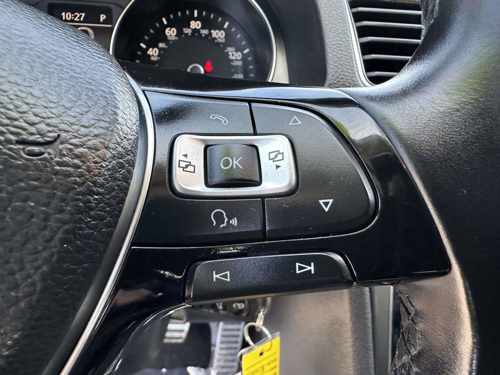 2018 Volkswagen Passat Base