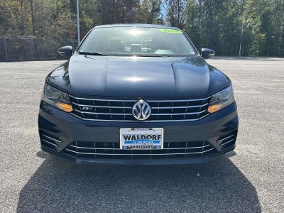 2018 Volkswagen Passat Base