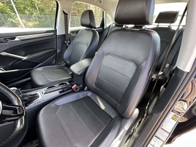 2018 Volkswagen Passat Base