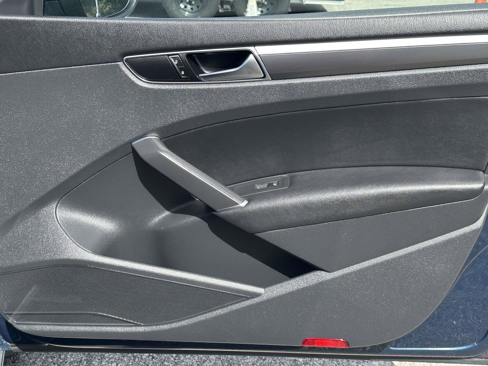 2018 Volkswagen Passat Base