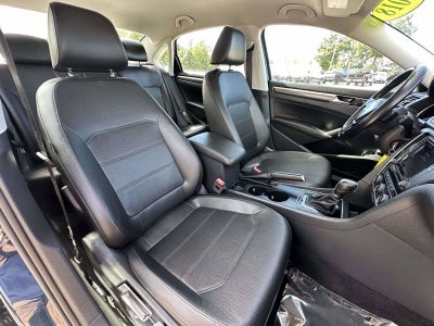 2018 Volkswagen Passat Base