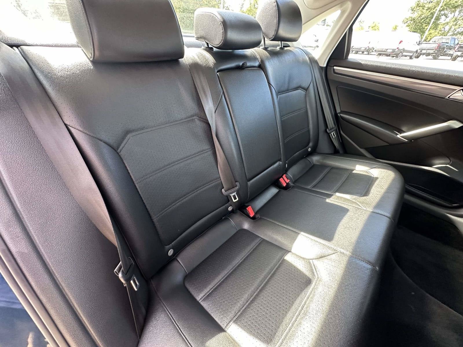 2018 Volkswagen Passat Base